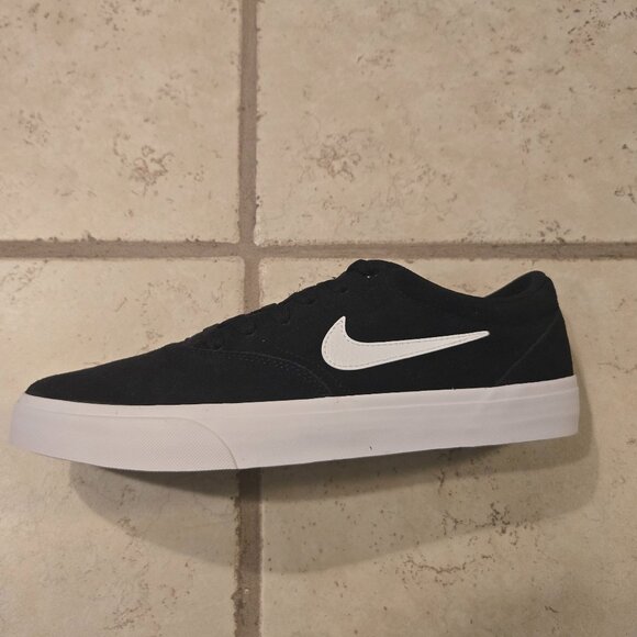 Brand New Nike Charge Suede Black/White IB2750-001 Men\'s Size 9.5 Shoes main image 8